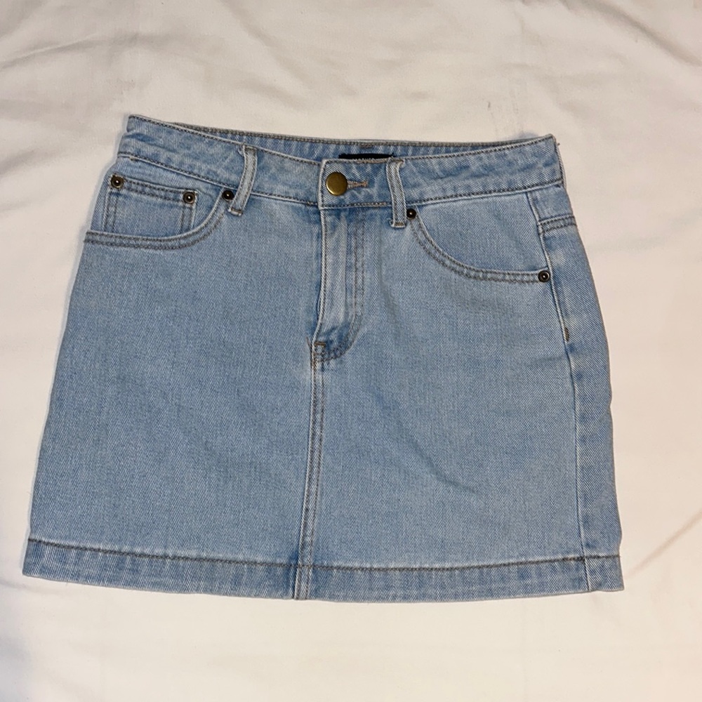 NWOT Forever 21 denim skirt